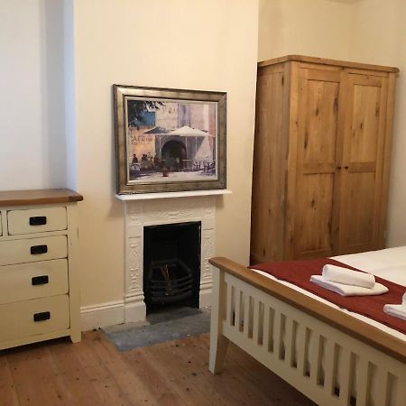 Marble Apartments Tooting Broadway Лондон Екстер'єр фото